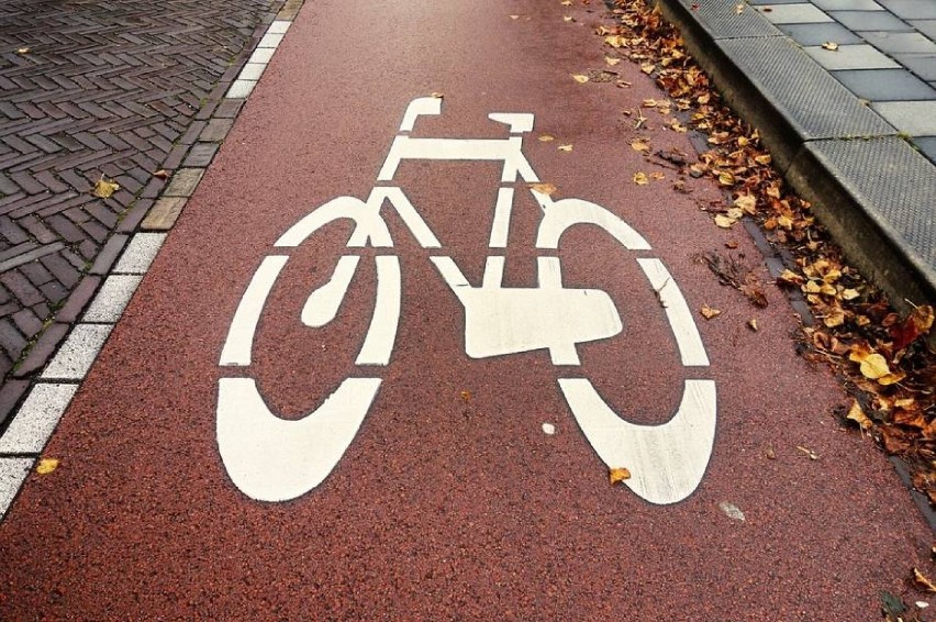 Projekt polega na uzupełnieniu dróg rowerowych w wybranych...