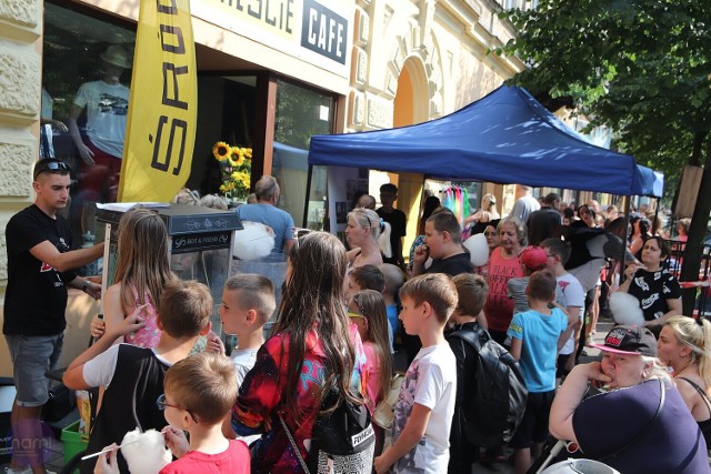 Tak dzieci przywitały wakacje z "Śródmieście Cafe" we Włocławku. 4 lipca 2023 roku.