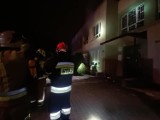 Pożar szkoły podstawowej w pow. lubelskim. Płomienie wydobywały się z okna budynku