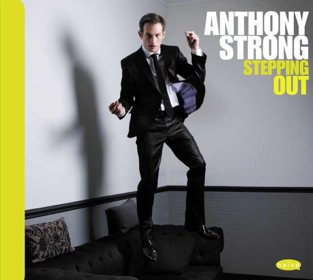 Anthony Strong w lutym promował swoją nową płytę Stepping out podczas koncertów w Polsce