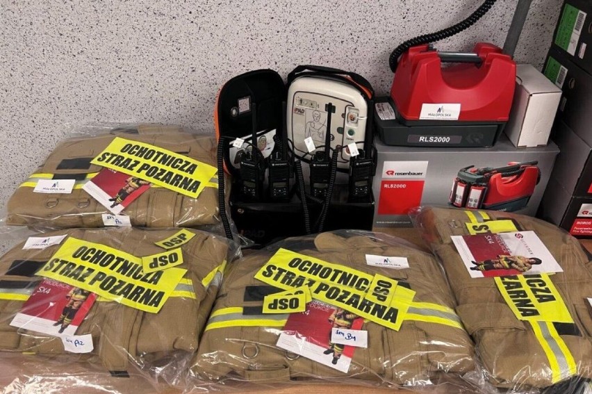Nowy sprzęt dla strażaków ochotników z gminy Wolbrom