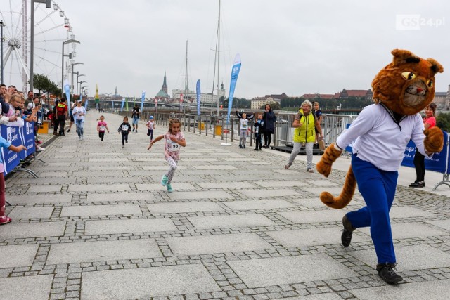 Ostatnie Biegowe Bulwarove dla dzieci na Łasztowni w sezonie 2021