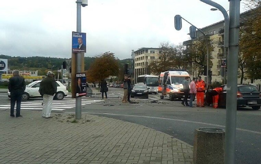 Wypadek na ul. Redłowskiej w Gdyni