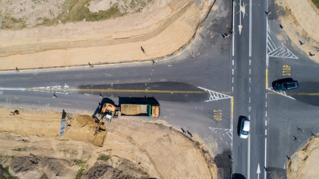Rozpoczęły się prace nad przebudową skrzyżowania na drodze krajowej nr 32 w okolicach Gubinka i Sękowic.