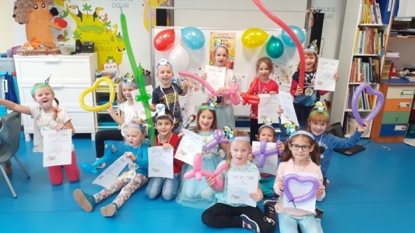 Przedszkolaki z Dobroszyc świętowały Dzień Postaci z Bajki