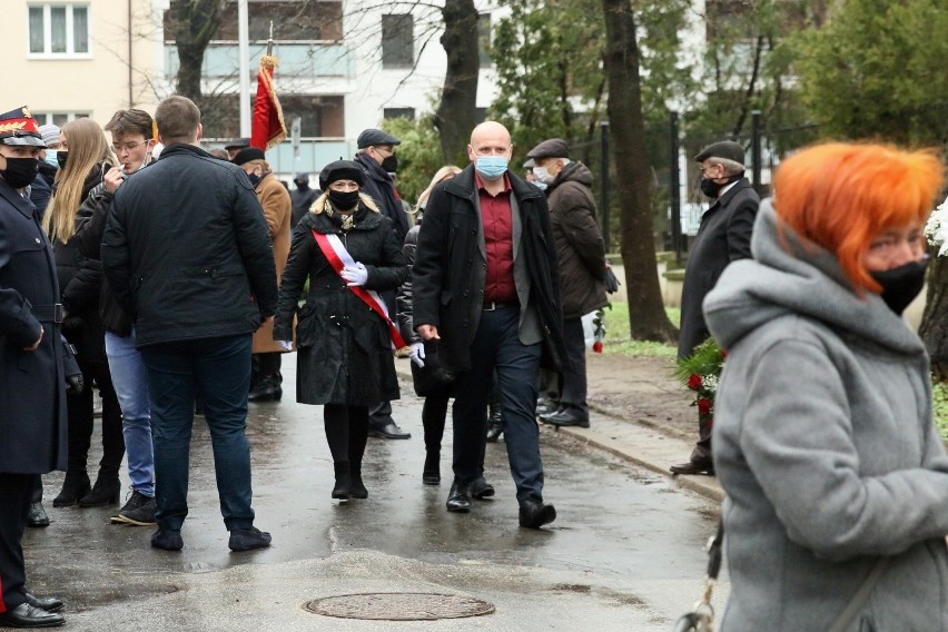 Pogrzeb Izabelli Sierakowskiej: Miałam szczęście spotkać w życiu tak wielu wspaniałych, mądrych ludzi, dzięki którym byłam tym, kim byłam 