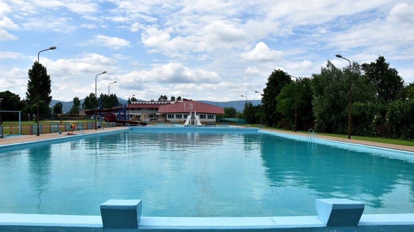 Dzierżoniowski basen odkryty ma już 30 lat