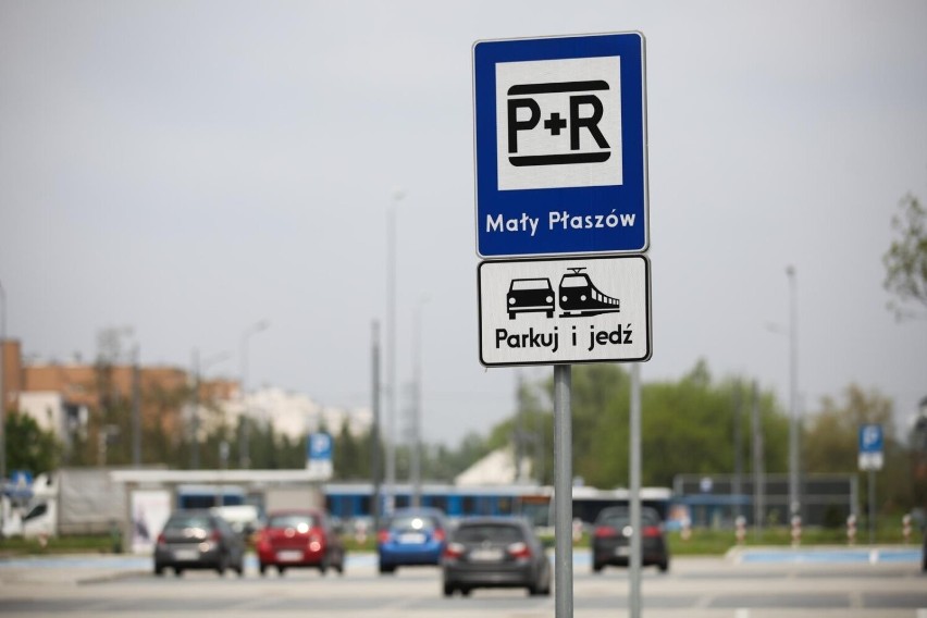 Parking park&ride w Małym Płaszowie.