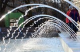 Koronawirus wstrzymał w Bełchatowie miejskie fontanny i tężnię 