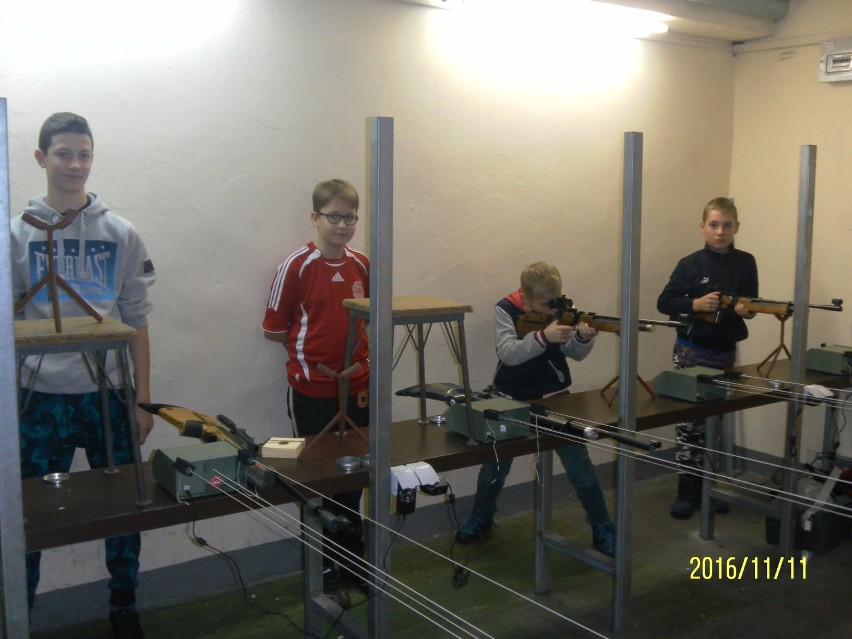 Z okazji 11 listopada Stowarzyszenie KRS TKKF Tytan zorganizowało 3 Zawody Strzeleckie 