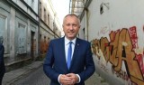 Prezydent Nowego Sącza będzie zarabiał trzy razy więcej. Dostanie też wyrównanie od września 2021