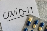 Lek na COVID-19 Molnupiravir w Polsce. Jak działa Molnupiravir? Znamy szczegóły! EMA zatwierdziła też Ronapreve i Regkirona