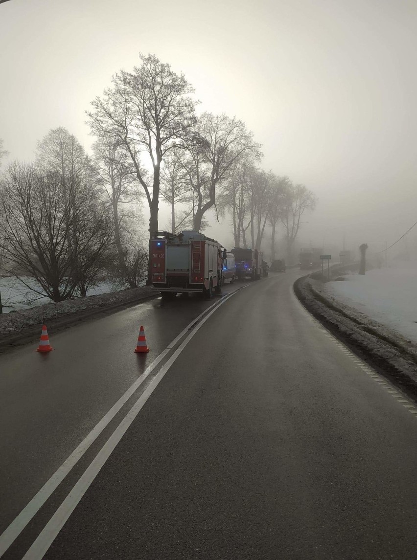 Wypadek na drodze Michałowo - Żednia. Kobieta kierująca...