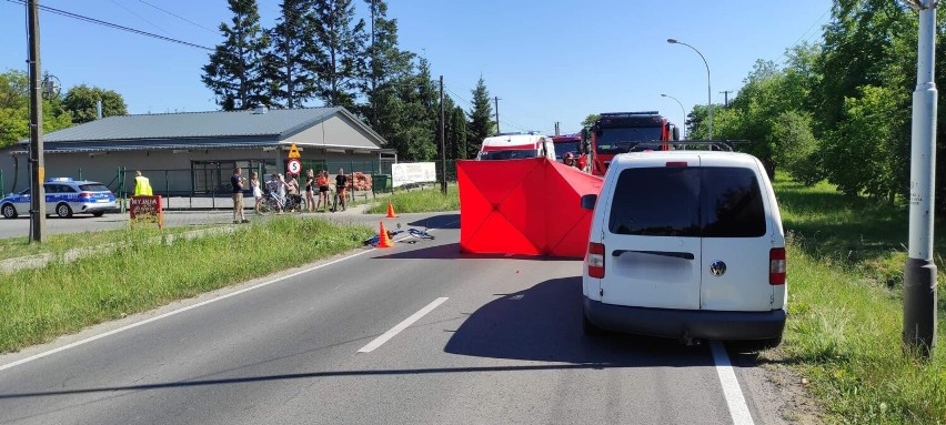 Śmiertelne potrącenie rowerzysty na ul. Gorliczyńskiej w Przeworsku. Kierowca pijany [ZDJĘCIA]