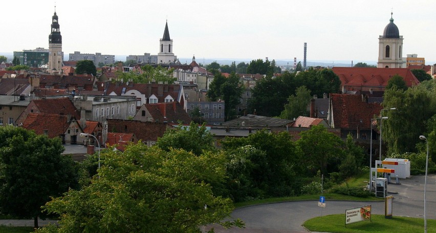 Spojrzenie na Zieloną Górę z okien byłej przędzalni Polskiej Wełny