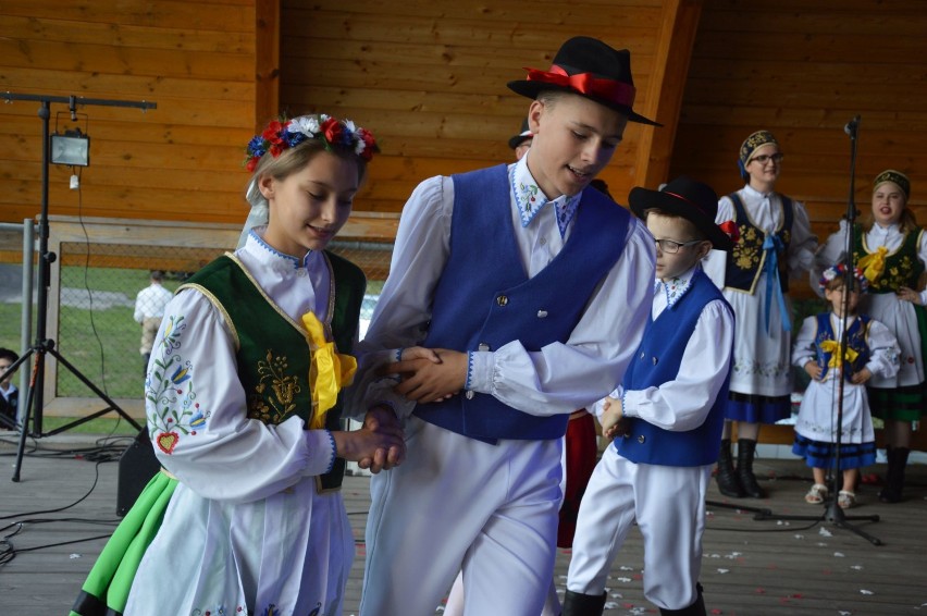 Mistrzem Polski w Zażywaniu Tabaki XVI Festiwalu Tradycji Kaszubskich w Chmielnie został Krzysztof Najda ZDJĘCIA, WIDEO