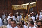 Boże Ciało w Kwidzynie. Tłum wiernych przeszedł ulicami miasta w uroczystej procesji z Najświętszym Sakramentem