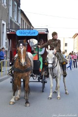 Konno i pieszo na kanonizację Jana Pawła II. Rycerze z Inowłodza w drodze do Watykanu (FOTO)