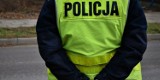 Suwalscy policjanci zatrzymali 61-latkę, która znęcała się nad własną matką 