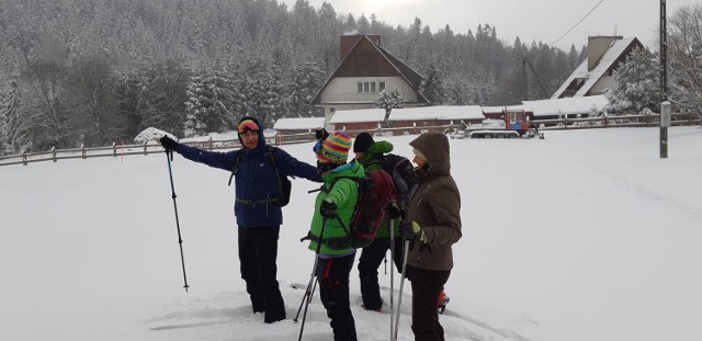 Śnieżne Trasy przez Lasy, Ski Park Magura, Wyciąg Narciarski Sękowa Ski, OSiR Małastów - śniegu nie brakuje, nic tylko szusować!