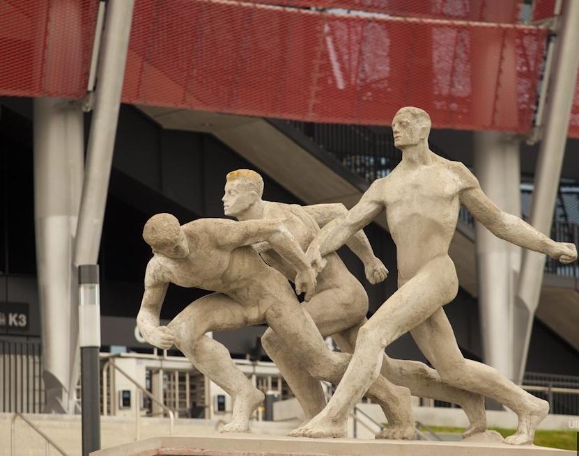 Z wizytą na Stadionie Narodowym

„Sztafeta” to rzeźba...