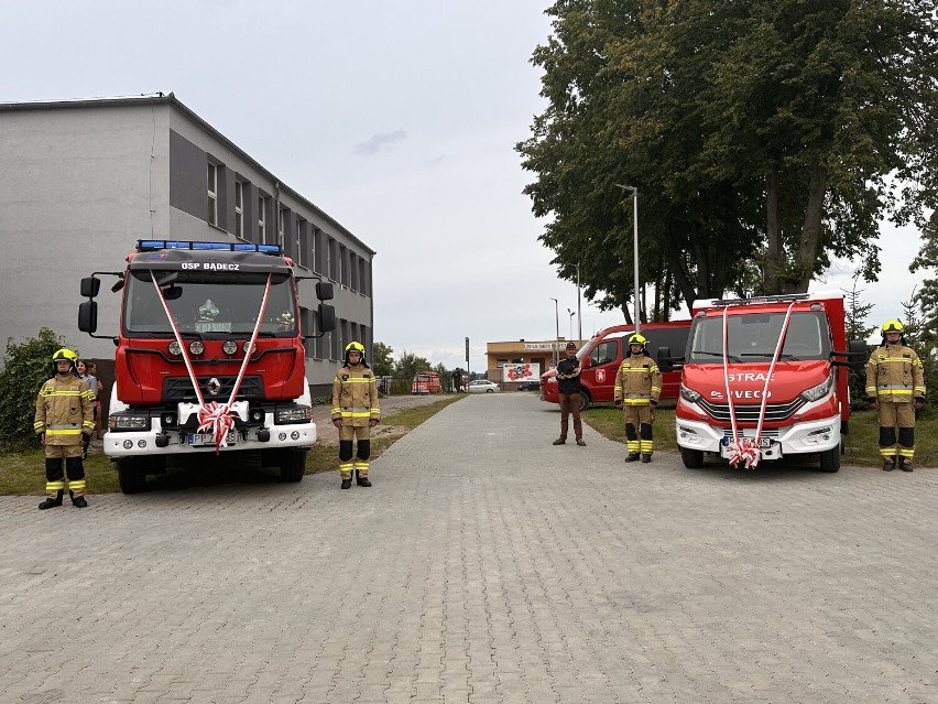 Dwa nowe wozy trafiły do jednostek OSP Bądecz i OSP Stare w gminie Wysoka
