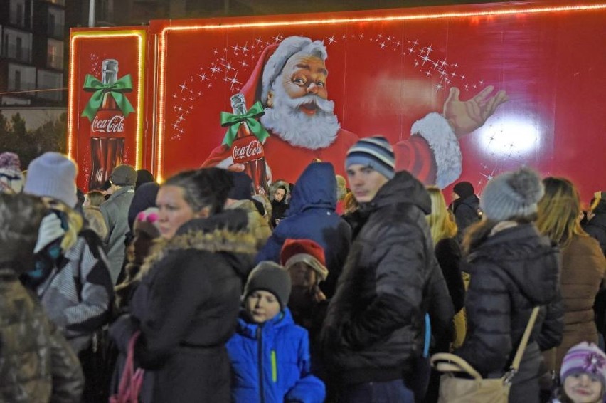 Świąteczne Ciężarówka Coca - Cola w Międzychodzie