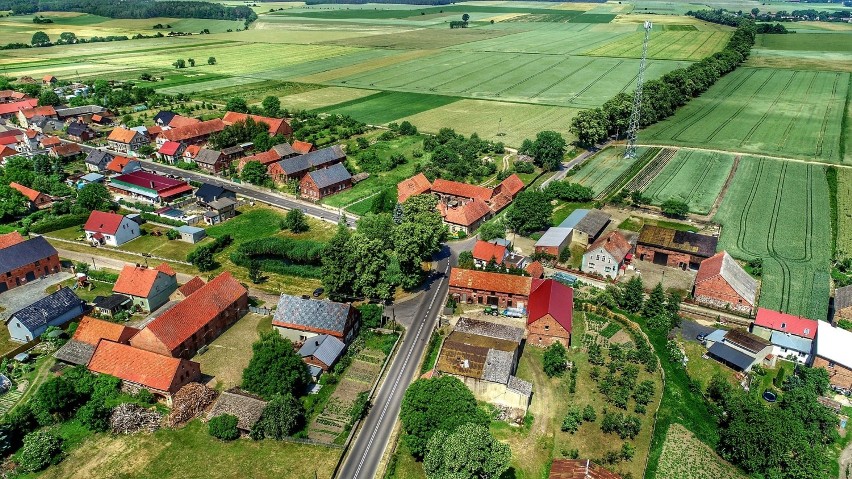 Smardzewo (gmina Szczaniec, powiat świebodziński) z lotu...