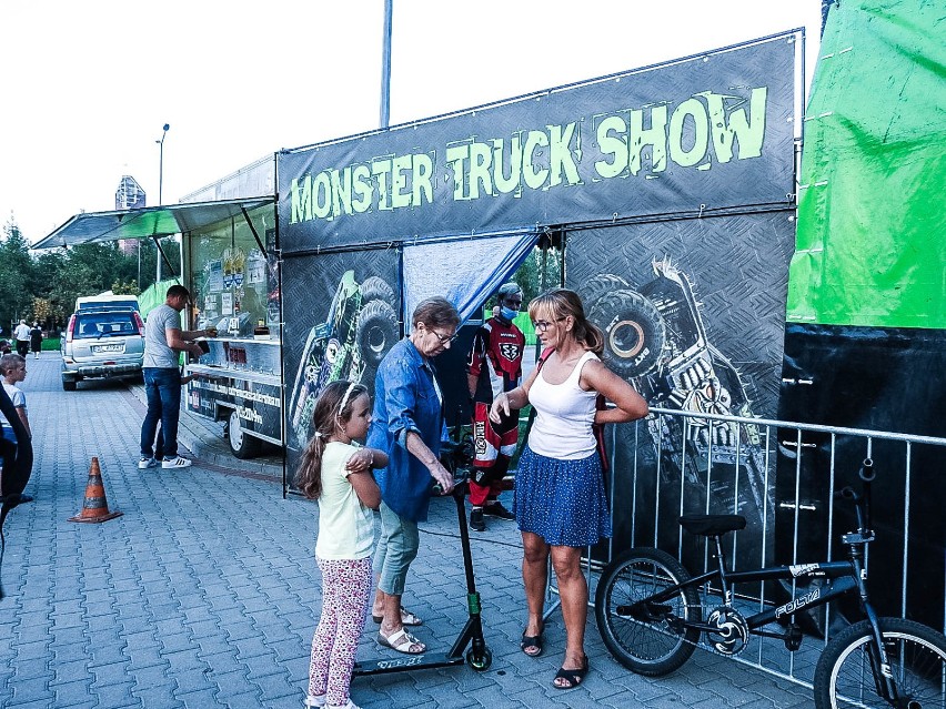 Tłumy mieszkańców na Monster Truck Show w Łomży [zdjecia]