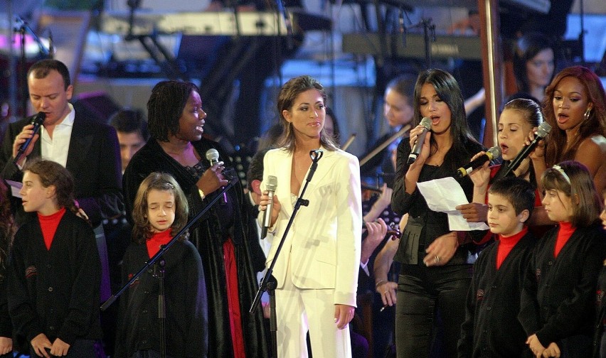 Natalia Kukulska (w środku) podczas uroczystego koncertu z...