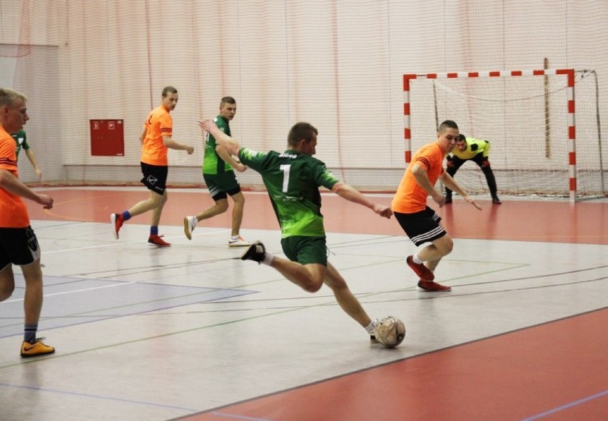 Złotowska Liga Futsalu w hali widowiskowo-sportowej Złotowianka