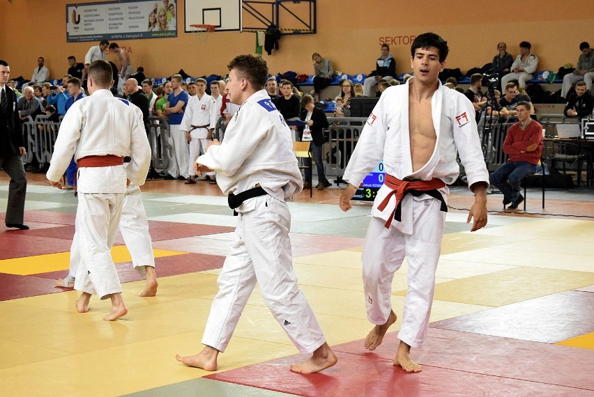 Podczas pierwszego dnia Akademickich Mistrzostw Polski w Judo w Pile złoto wywalczył pilanin Tomasz Drzewiecki! Zobaczcie zdjęcia