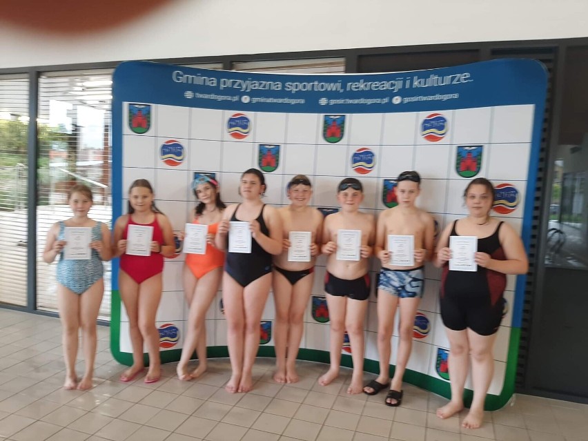 II Gminne Mistrzostwa w Pływaniu Szkół Podstawowych za nami (WYNIKI)