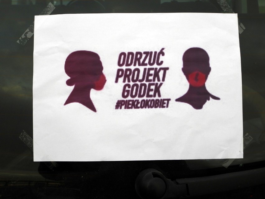 Tak wyglądał środowy protest w Międzyrzeczu. Kolejne dwa...