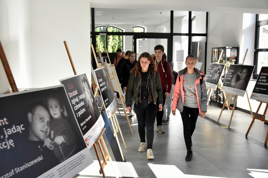 Biblioteka Pedagogiczna zaprasza na niezwykłą wystawę w gorlickim Sokole. Każdy powinien ją zobaczyć