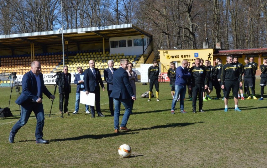 Miasto przekazało dotację dla Gryfa Wejherowo