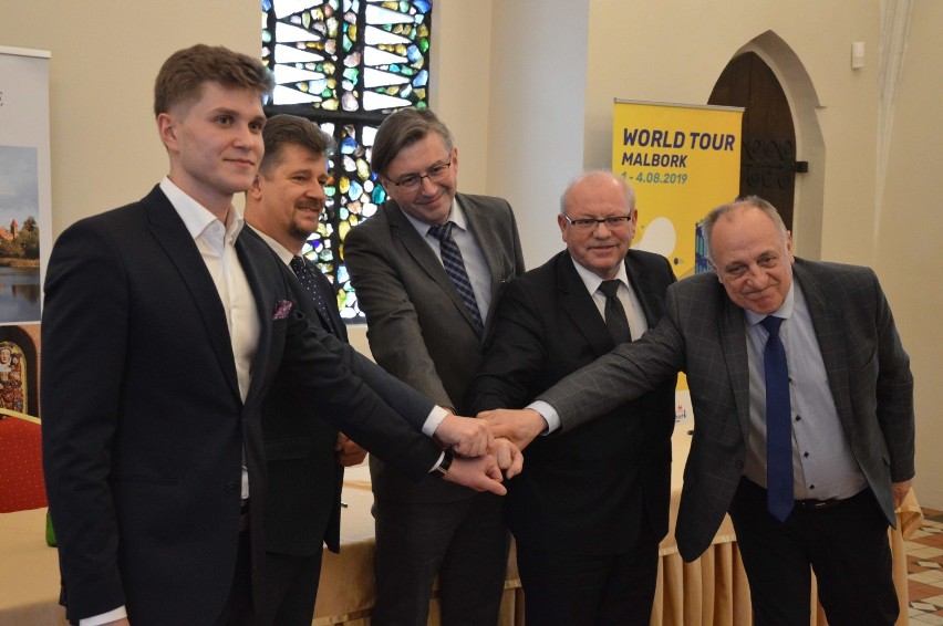 Malbork. Turniej World Tour 2019 odbędzie się przy zamku, partnerzy podpisali umowę