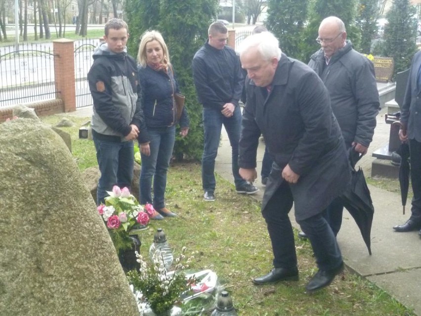 Dzień Pamięci Ofiar Zbrodni Katyńskiej w Chodzieży [FOTO]