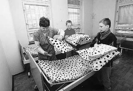 W nowo otwartej noclegowni dla kobiet przy ulicy Gałczyńskiego 7 przygotowano osiemnaście łóżek  Fot. GRZEGORZ GAŁASIŃSKI