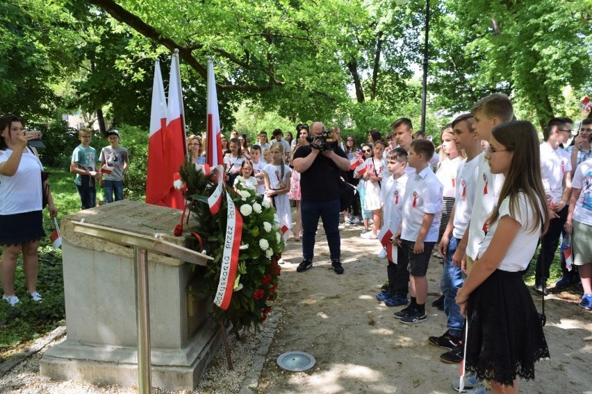 To miejsce obchodów ważnych świąt państwowych