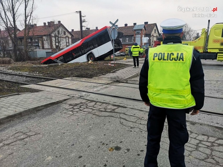 Do wypadku autobusu doszło w rejonie skrzyżowania ulic...