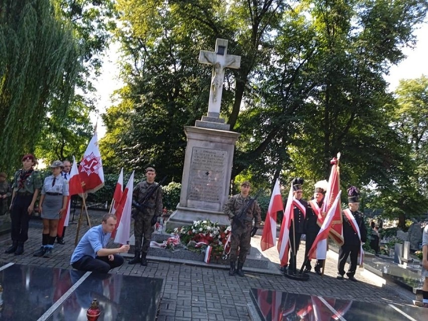 Premier Mateusz Morawiecki w Rybniku - zobacz ZDJĘCIA. Oddał cześć Powstańcom 