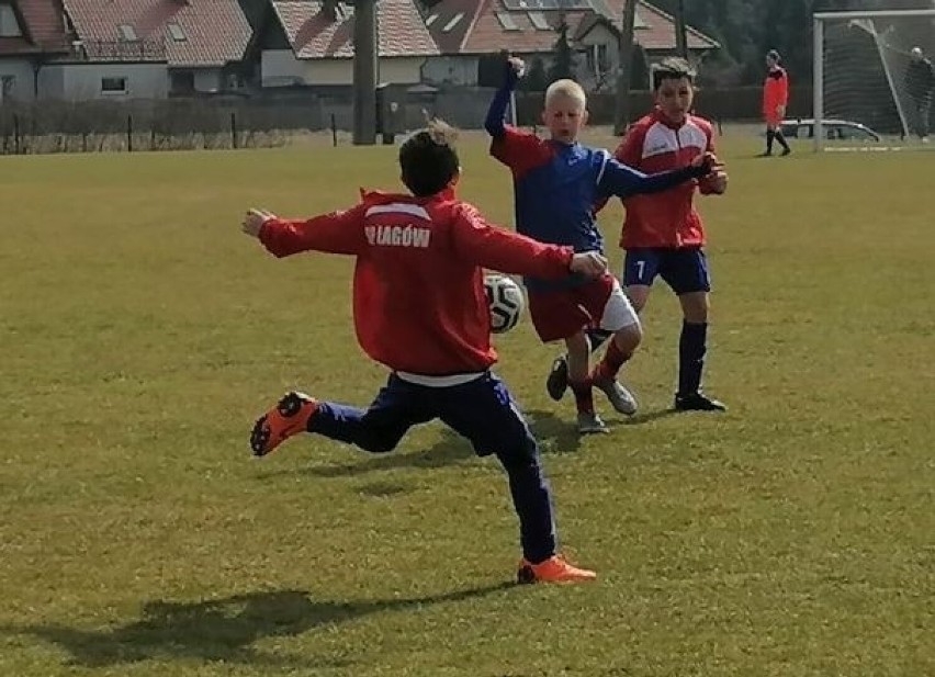 Z Podwórka na Stadion o Puchar Tymbarku w Nowinach. W turnieju występowali dziś ekstraklasowi piłkarze - Wiktor Długosz i Karol Angielski