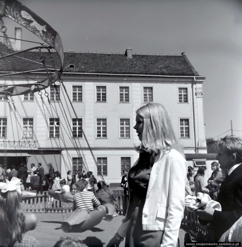 Poznajecie Świdnicę z 1974 roku? Fotograficzne wspomienie z ulic miasta (DUŻO ZDJĘĆ) 