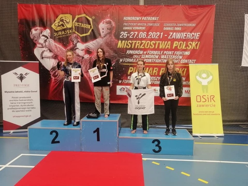 Wielicko-Gdowska Szkoła Walki Prime najlepszym klubem w Polsce w konkurencji pointfighting juniorów w kickboxingu! [ZDJĘCIA]