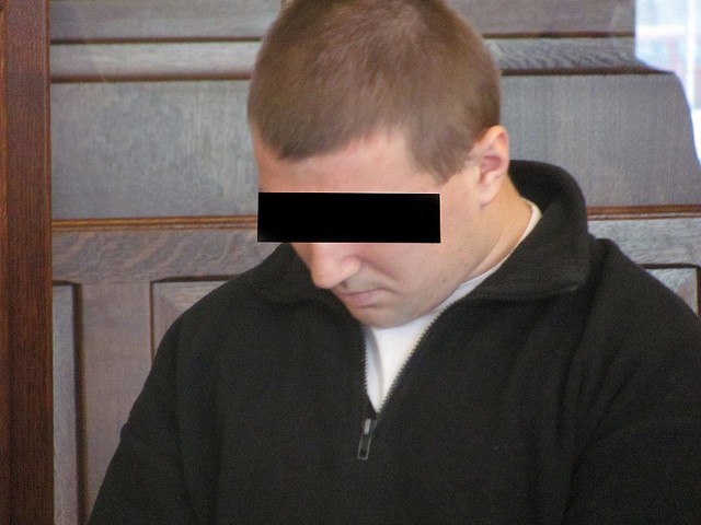 Piotr M. blisko rok temu został skazany przez kaliski sąd na dożywocie za zabójstwo dwóch mieszkanek Tłokini Wielkiej. Wyrok uchylił Sąd Apelacyjny w Łodzi.