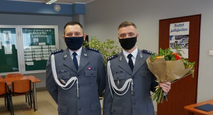 Nowy komendant policji w Lubińcu powitany. Jego poprzednik...