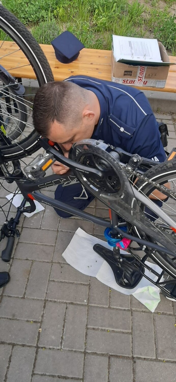Znakowanie rowerów przez policję w Gostycynie cieszyło się...