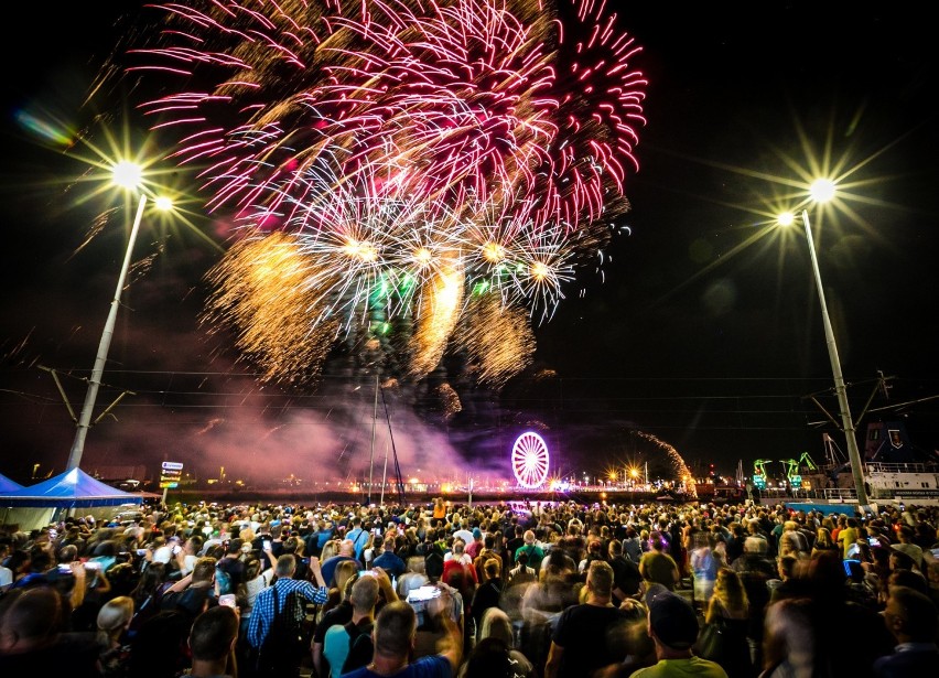 Podsumowanie Pyromagic 2019. Festiwal fajerwerków w liczbach. 195 tysięcy osób na wydarzeniu! 