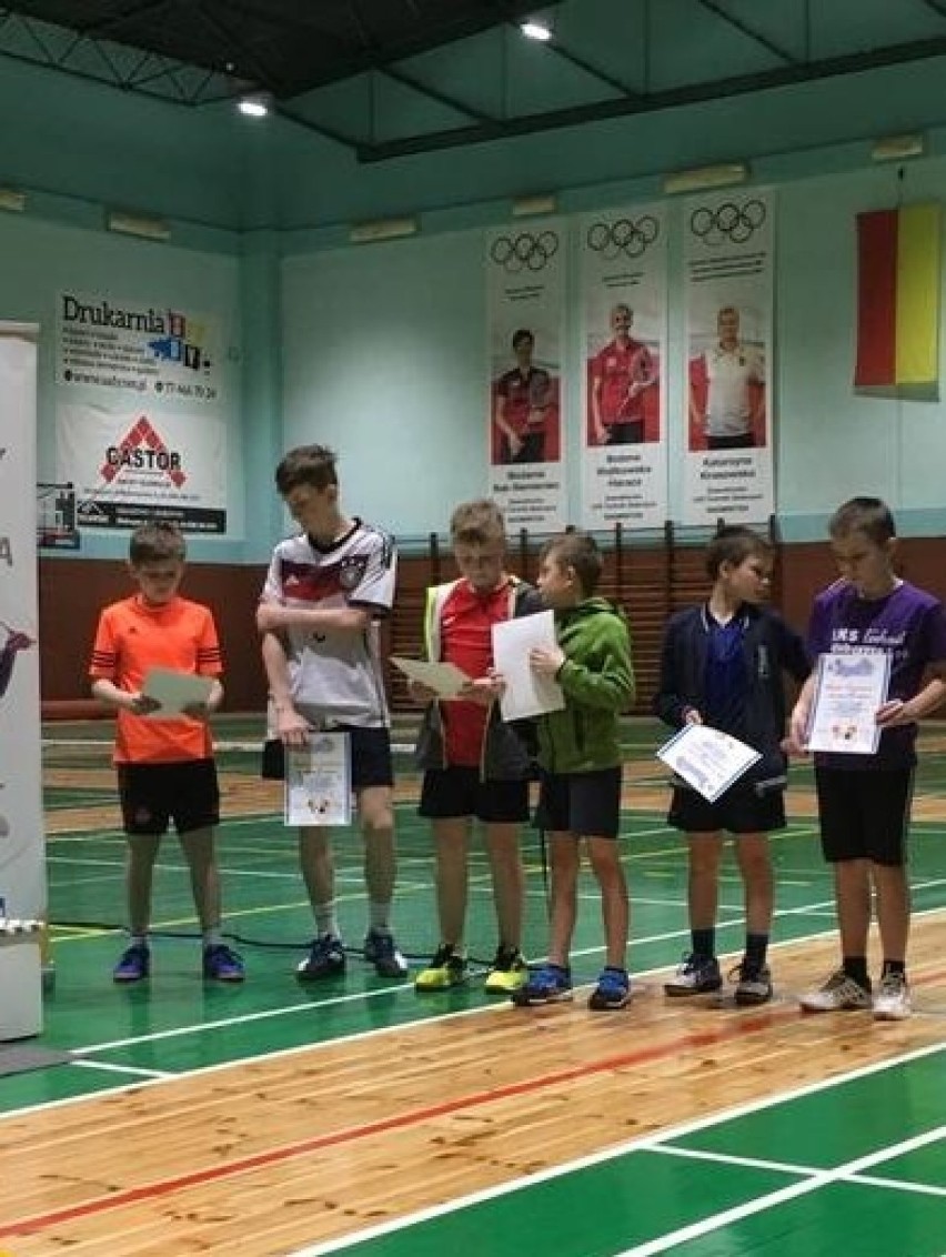 Sukces młodych badmintonistów z Olsztyna ZDĘJCIA